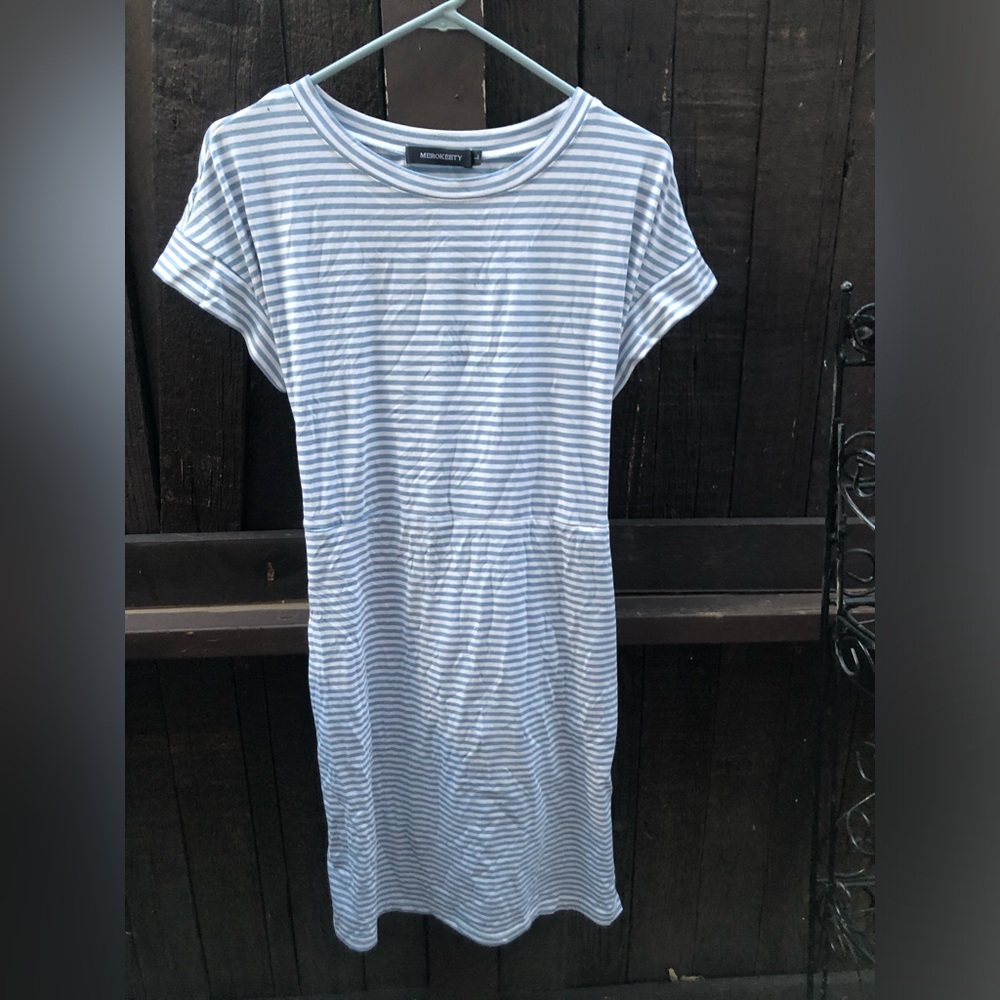 Merokeety Blue and White Striped T-Shirt Dress with Pockets